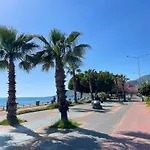 Sa Apartments! 2bd Flat 400m To The *
