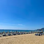 Apartamento Sa Apartments! 2bd Flat 400m To The *