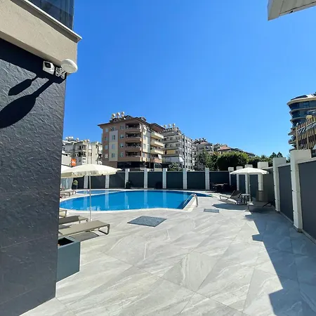 Sa Apartments! 500m To The Cleopatra *