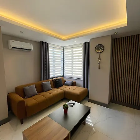 Sa Apartments! 500m To The Cleopatra Apartment *