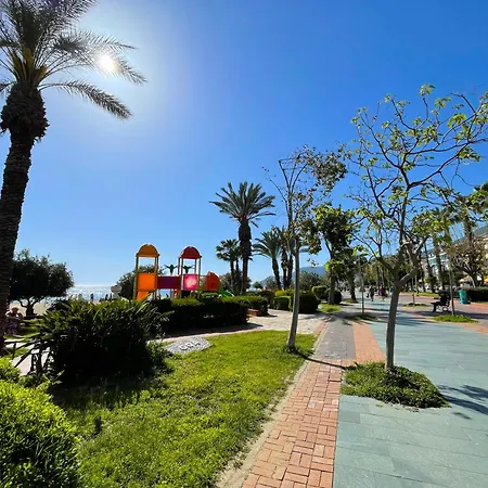 Sa Apartments! 2bd Flat 400m To The