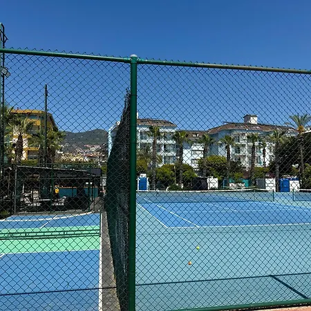 Sa Apartments! 500m To The Cleopatra Apartment