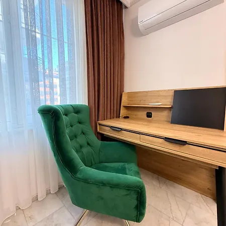 Апартаменты Sa Apartments! 2bd Flat 400m To The *