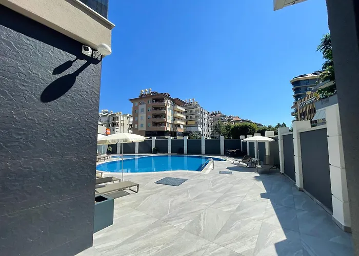 Sa Apartments! 2bd Flat 400m To The *