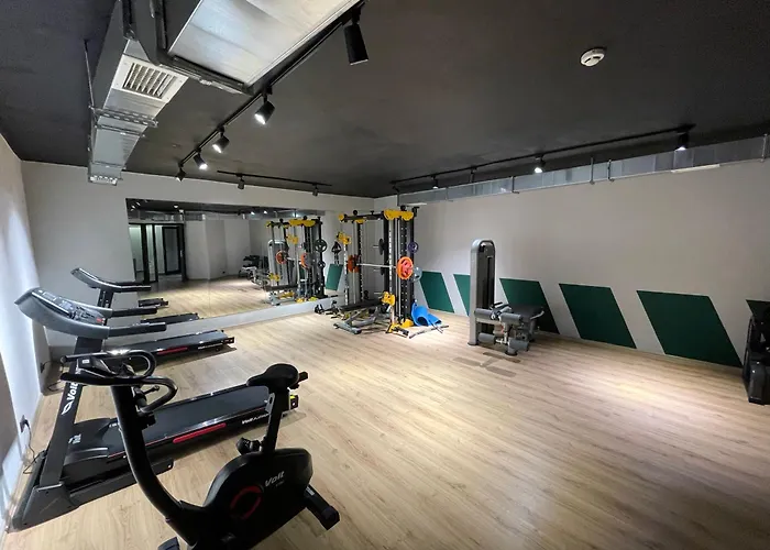 Sa Apartments! 2bd Flat 400m To The *