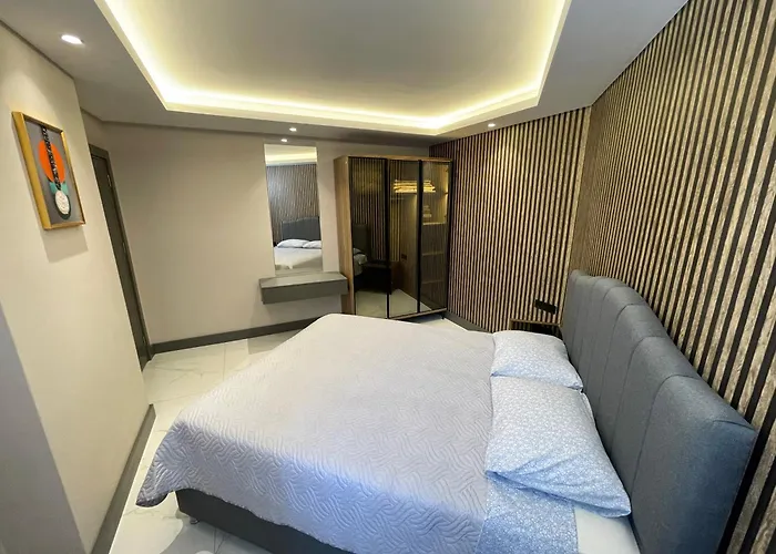 Sa Apartments! 2bd Flat 400m To The Apartment