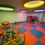 Apartamento Sa Apartments! 2bd Flat 400m To The *