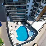 Sa Apartments! 2bd Flat 400m To The Apartamento